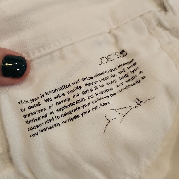 White Joe's jeans "ozzie" cut off jean shorts size 24! - Picture 4 of 12